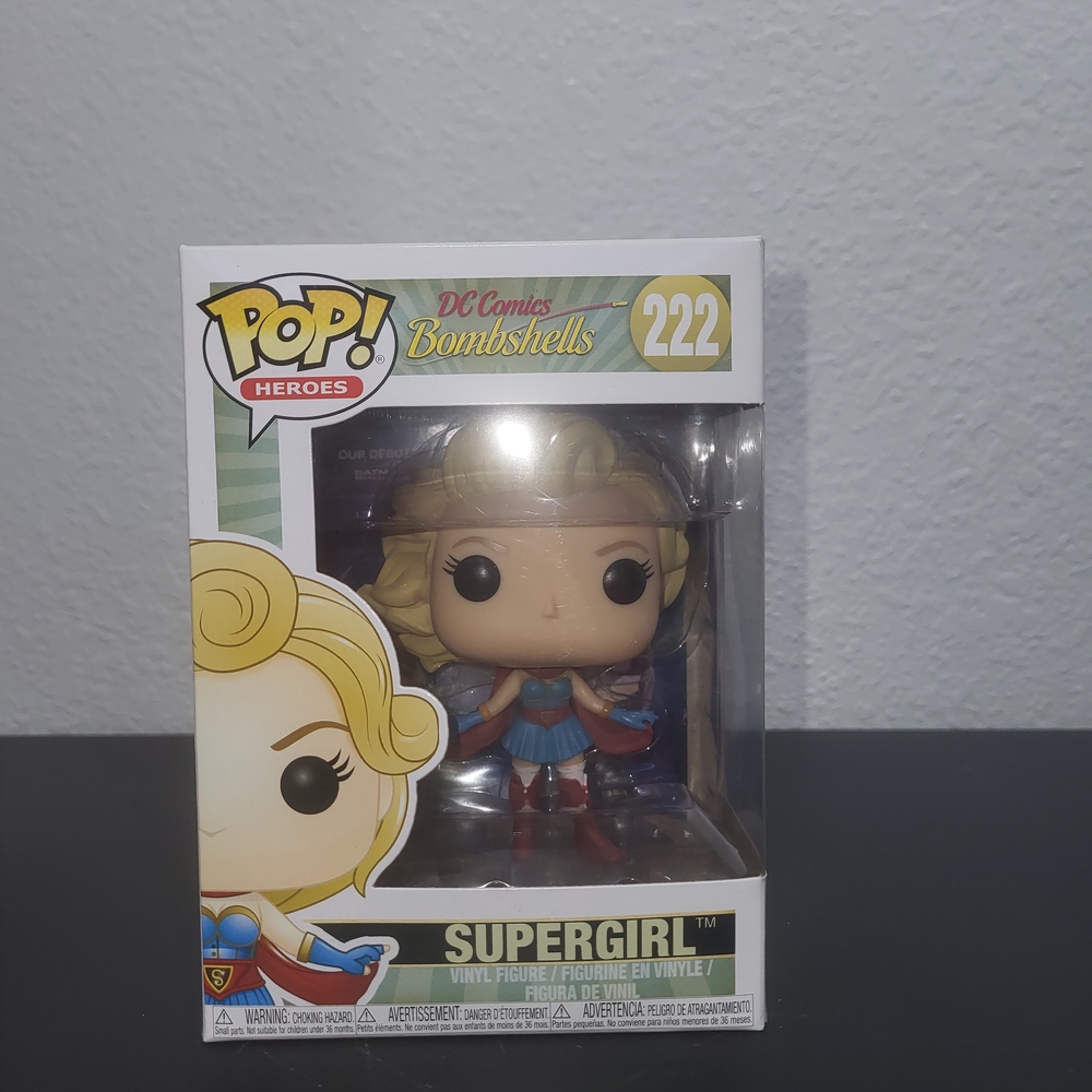 Funko Pop Supergirl Vinyl Figure - Blonde, Blue, Red